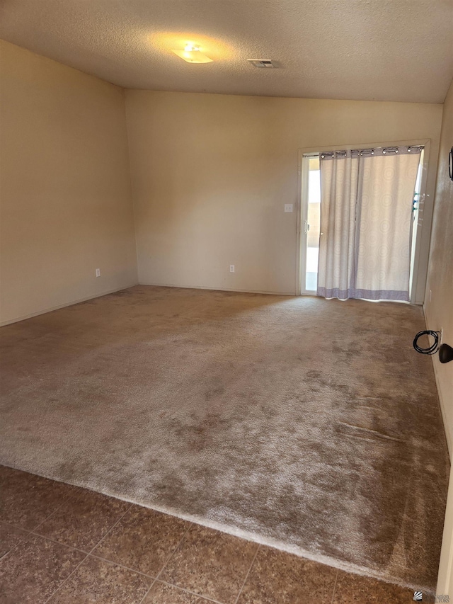 3708 S Desert Oasis Dr, Yuma, AZ 85365 - carpeted empty room featuring a textured ceiling