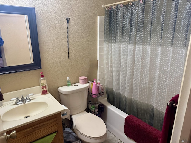219 E Rio Sonora St, San Luis, AZ 85336 - bathroom with vanity, shower / tub combo, and a textured wall