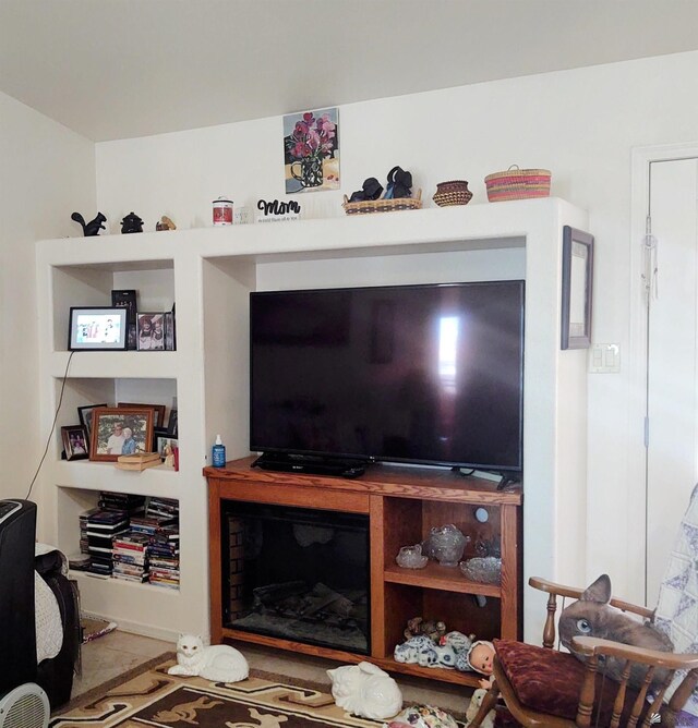13375 E 52nd St, Yuma, AZ 85367 - view of living room