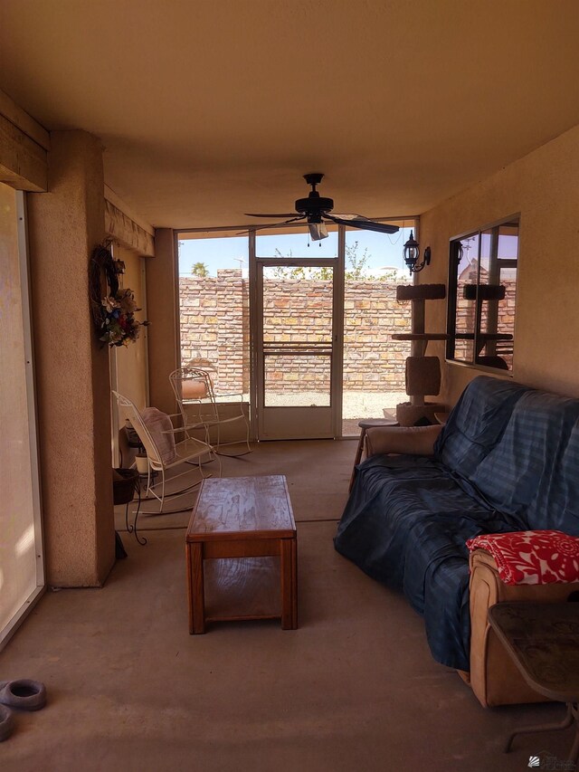13375 E 52nd St, Yuma, AZ 85367 - carpeted living room featuring a ceiling fan