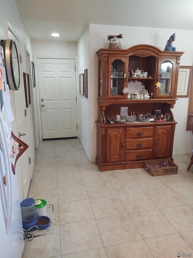 13375 E 52nd St, Yuma, AZ 85367 - hall with light tile patterned floors, recessed lighting, and baseboards