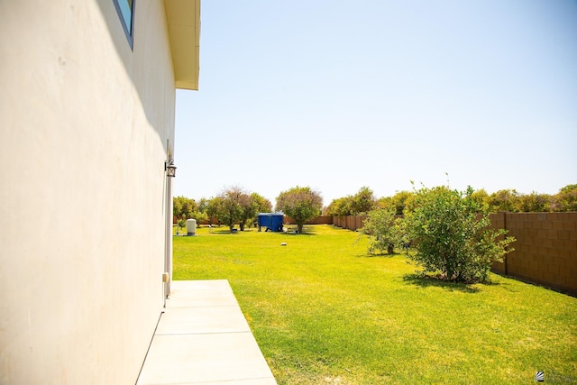 12815 S Greenview Way Greenview Way, Yuma, AZ 85365 - view of yard