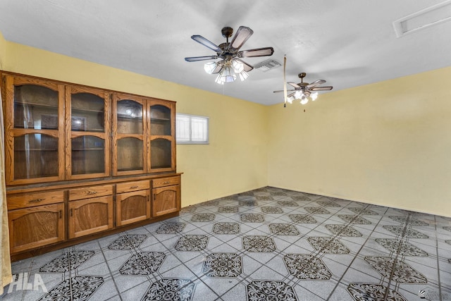 1802 S 11th Ave, Yuma, AZ 85364 - unfurnished room featuring ceiling fan