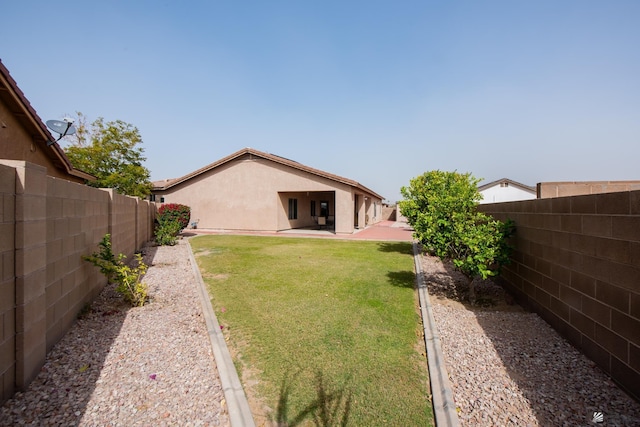 12127 E 35th St, Yuma, AZ 85367 - view of yard with a fenced backyard