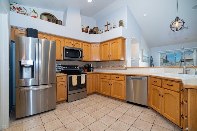 13370 S Brentwood Way, Yuma, AZ 85367 - photo 2