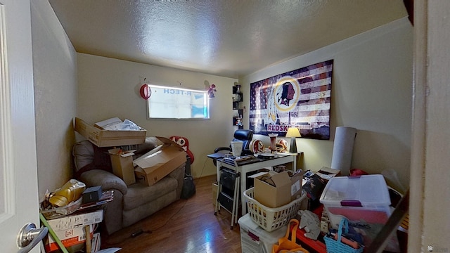 1550 S 7th Ave, Yuma, AZ 85364 - office area with wood finished floors and a textured ceiling