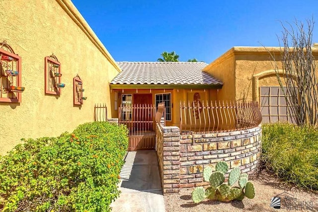 view of entrance to property