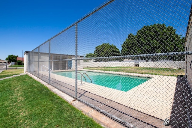 1508 W 14th St, Yuma, AZ 85364 - view of pool