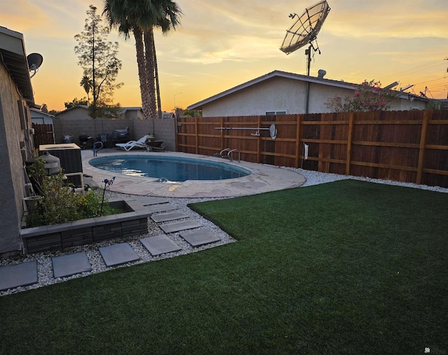 1904 E 26th Pl, Yuma, AZ 85365 - view of pool with central AC