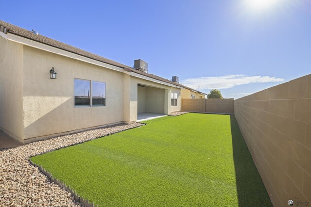 3562 S Sage Ave, Yuma, AZ 85365 - view of fenced backyard