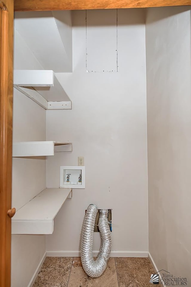 500 E Country Club Dr # 14, Yuma, AZ 85365 - clothes washing area featuring baseboards, laundry area, and hookup for a washing machine