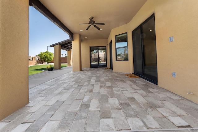 10369 S Fairway Loop, Yuma, AZ 85367 - view of patio / terrace featuring a ceiling fan