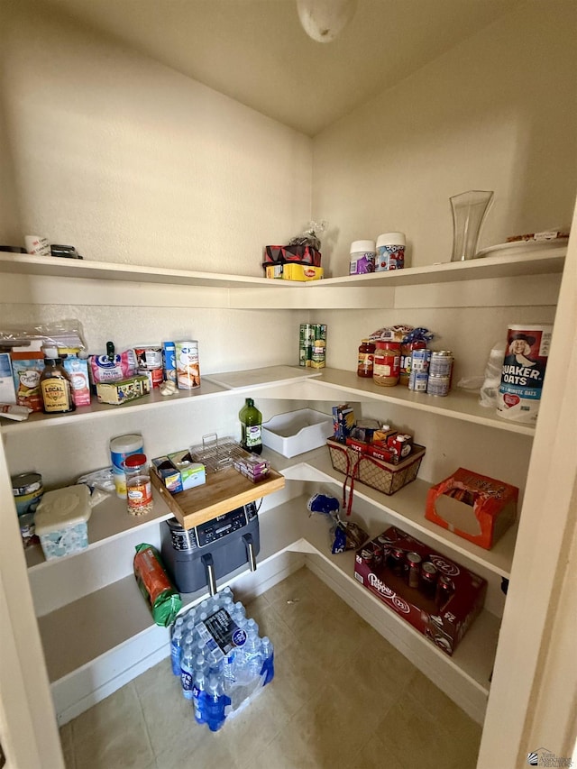 6347 E 44th Pl, Yuma, AZ 85365 - view of pantry