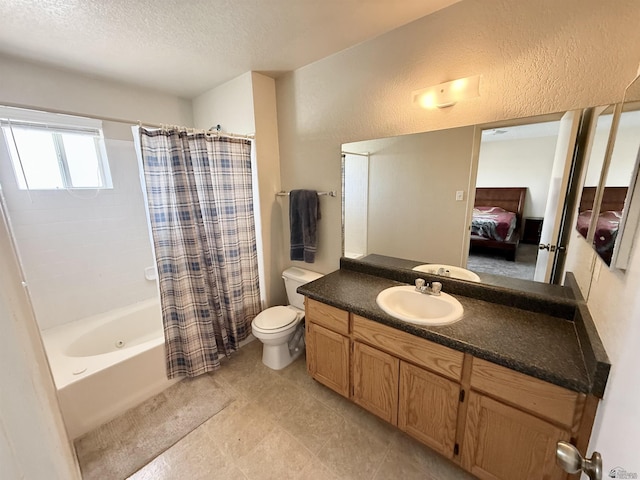6347 E 44th Pl, Yuma, AZ 85365 - ensuite bathroom featuring shower / tub combo, vanity, a textured ceiling, and a textured wall