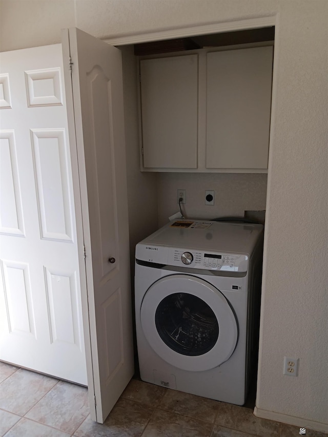 13835 E 51st Ln, Yuma, AZ 85367 - clothes washing area with cabinet space and washer / clothes dryer