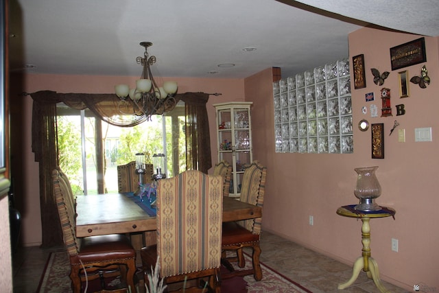 1936 W 15th Pl, Yuma, AZ 85364 - dining area with a chandelier