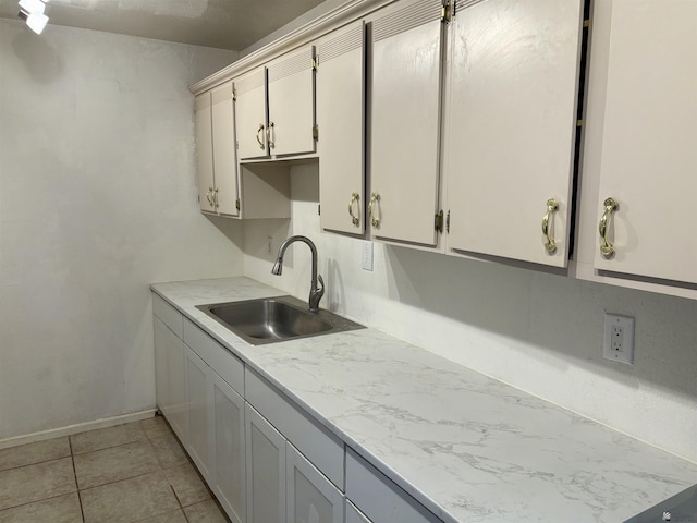 1805 S Dora Ave, Yuma, AZ 85364 - kitchen with a sink and light countertops
