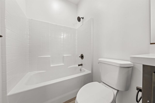 10778 E 45th Ln, Yuma, AZ 85367 - bathroom with toilet and shower / bath combination