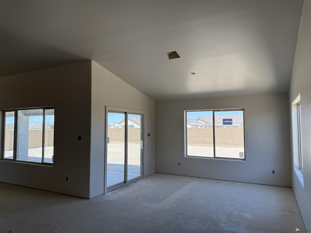 12684 S 50th Dr, Yuma, AZ 85367 - empty room featuring lofted ceiling
