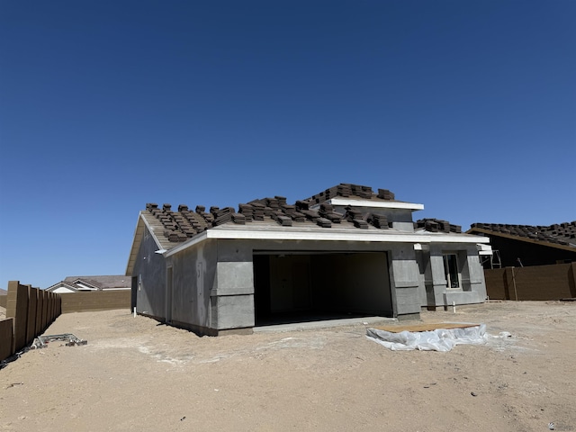 12684 S 50th Dr, Yuma, AZ 85367 - view of front of house featuring fence and a garage