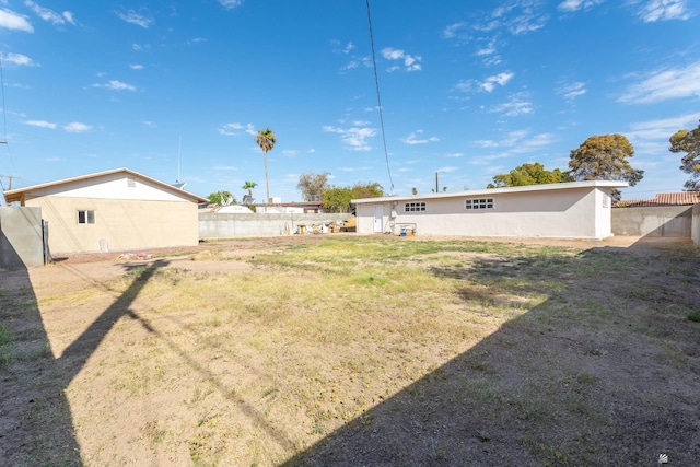 1269 W 18th Pl, Yuma, AZ 85364 - view of yard with fence