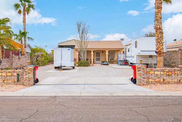 13252 E 54th Dr, Yuma, AZ 85367 - ranch-style house featuring stucco siding, a tile roof, and fence