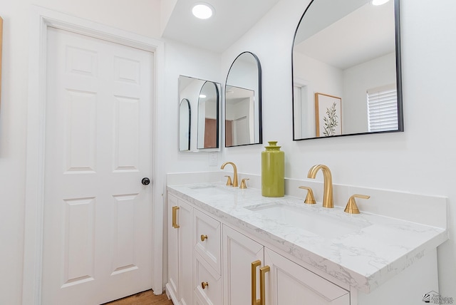 1087 W Palmcroft Dr, Yuma, AZ 85364 - bathroom featuring double vanity