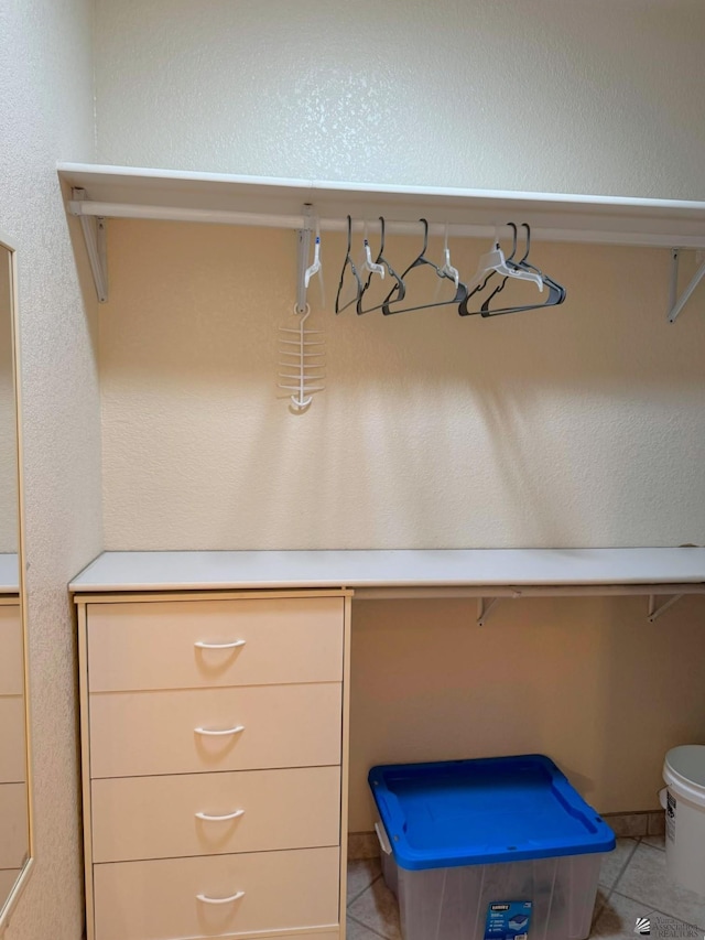 14818 E 52nd St, Yuma, AZ 85367 - spacious closet featuring light tile patterned floors