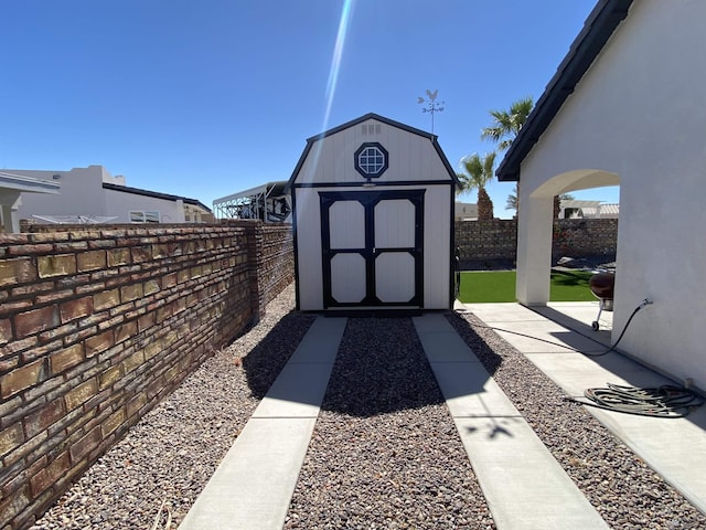 14673 E 52nd St, Yuma, AZ 85367 - view of shed with a fenced backyard