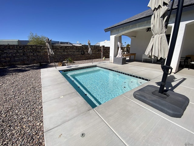 14673 E 52nd St, Yuma, AZ 85367 - view of swimming pool with a fenced backyard, a fenced in pool, and a patio area