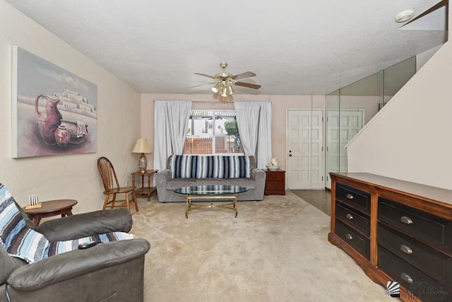 2901 S Palo Verde Ln # 38, Yuma, AZ 85364 - carpeted living area with ceiling fan