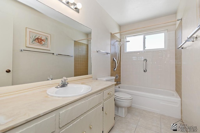 2901 S Palo Verde Ln # 38, Yuma, AZ 85364 - bathroom featuring tile patterned flooring, toilet, bathtub / shower combination, and vanity