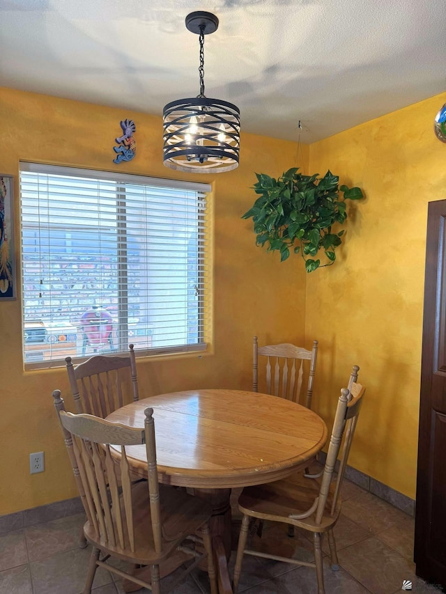 14551 E 49th St, Yuma, AZ 85367 - tiled dining room with baseboards