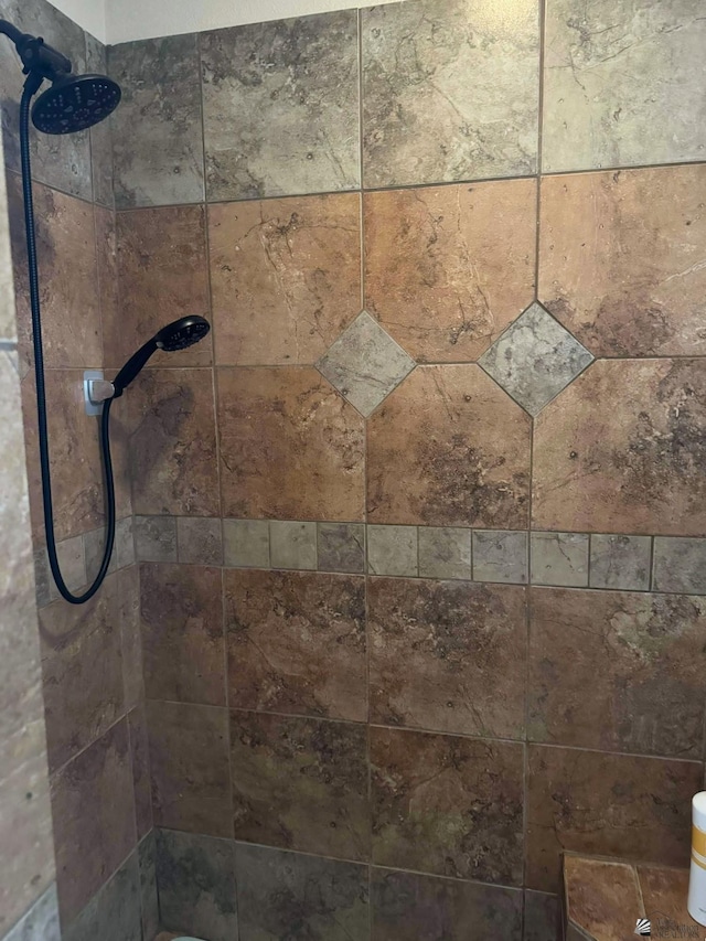 14551 E 49th St, Yuma, AZ 85367 - room details with a tile shower
