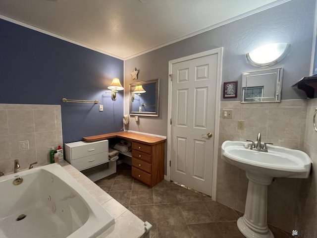 bathroom featuring tile patterned floors, crown molding, and a bathtub