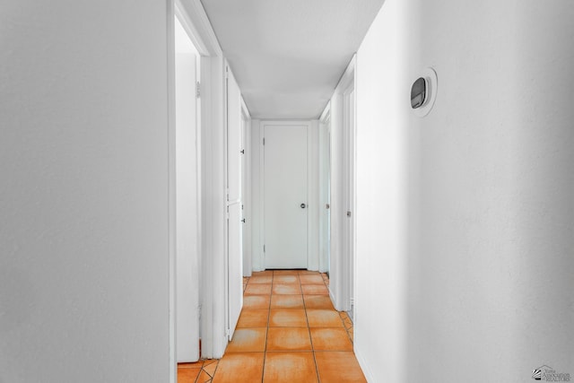541 E Hacienda Dr, Yuma, AZ 85365 - hallway featuring light tile patterned floors