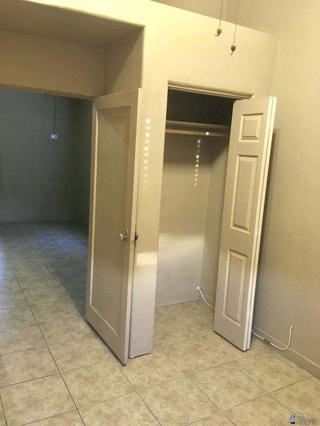 621 S Madison Ave, Yuma, AZ 85364 - view of closet
