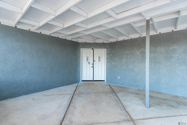 187 S San Clemente Dr, Yuma, AZ 85364 - view of exterior entry featuring stucco siding and a patio area
