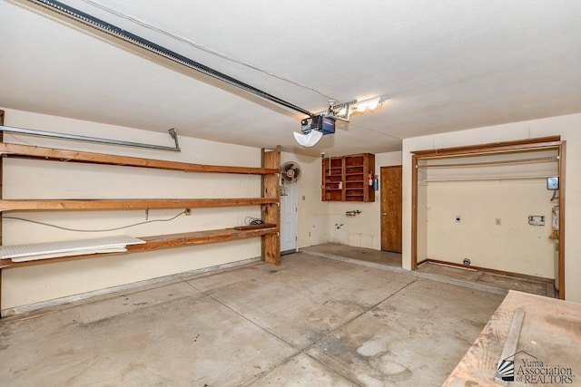 12344 E Calle Maria, Yuma, AZ 85367 - garage with a garage door opener