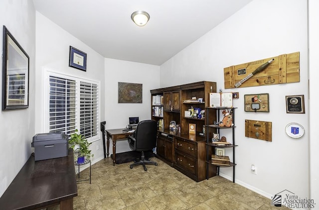 2793 S Aurora Ave, Yuma, AZ 85365 - office area with baseboards