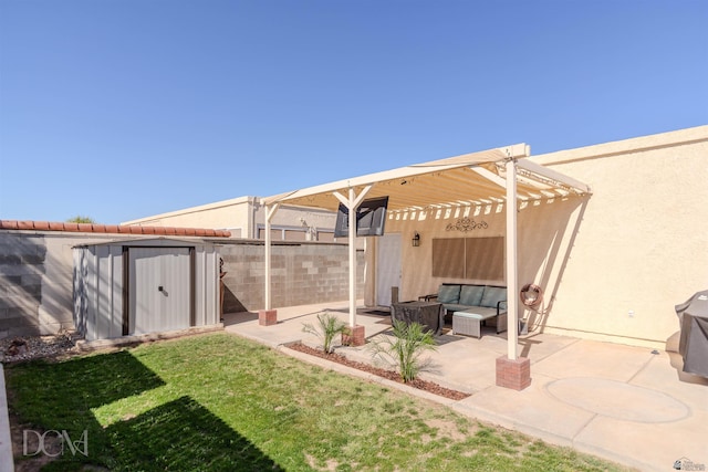 view of yard featuring an outdoor structure, a shed, an outdoor hangout area, a patio, and a pergola