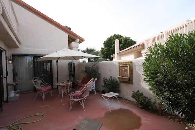 12459 E Del Rey Dr, Yuma, AZ 85367 - view of patio with a fenced backyard