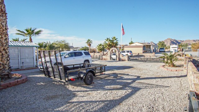 14359 E 28th Ln, Yuma, AZ 85367 - view of yard with fence and a residential view