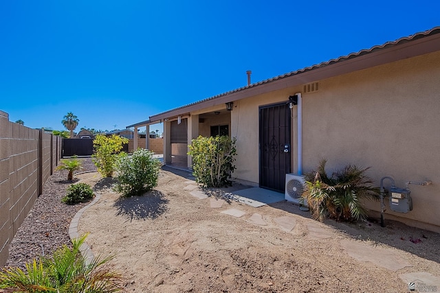13743 E 45th Ln, Yuma, AZ 85367 - view of yard with a fenced backyard and ac unit