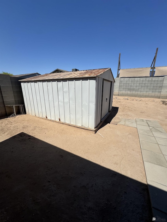 778 W Ramona St, Somerton, AZ 85350 - exterior space with a storage shed, fence, and an outbuilding