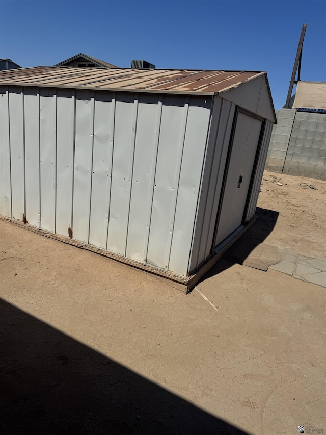 778 W Ramona St, Somerton, AZ 85350 - view of outdoor structure with fence