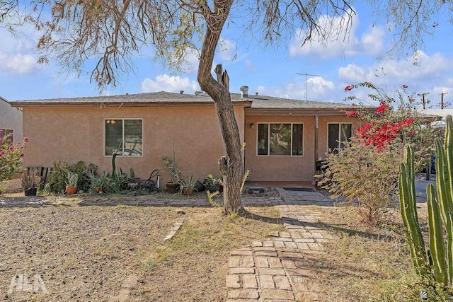 324 S 19th Ave, Yuma, AZ 85364 - back of house featuring stucco siding