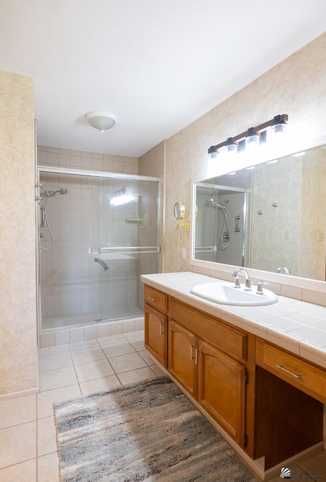 800 E Country Club Dr Unit 26, Yuma, AZ 85365 - full bath featuring tile patterned flooring, a shower stall, and vanity