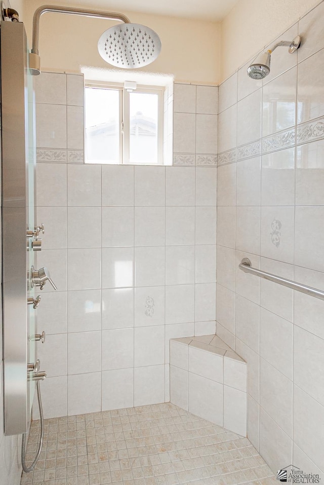 11594 E 27th Pl, Yuma, AZ 85367 - full bathroom with tiled shower
