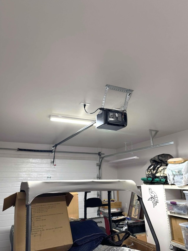 14442 E 54th St, Yuma, AZ 85367 - garage with a garage door opener